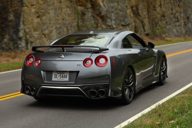 佛山禅城区2急用钱找生意贷款公司靠谱吗全方位解析